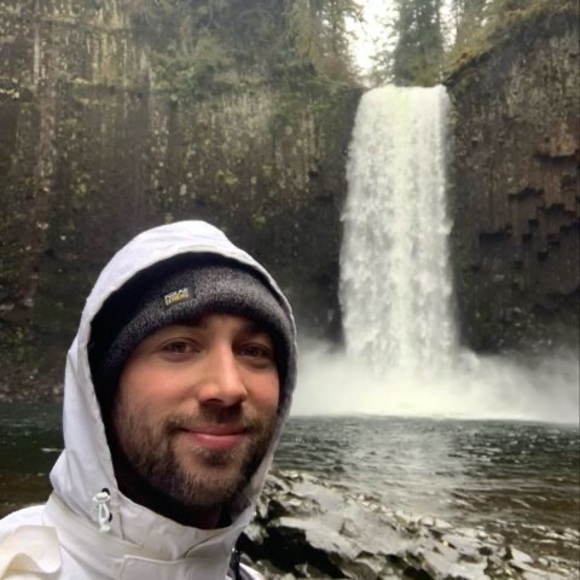 Meet your Posher, David - Picture 1 of 1